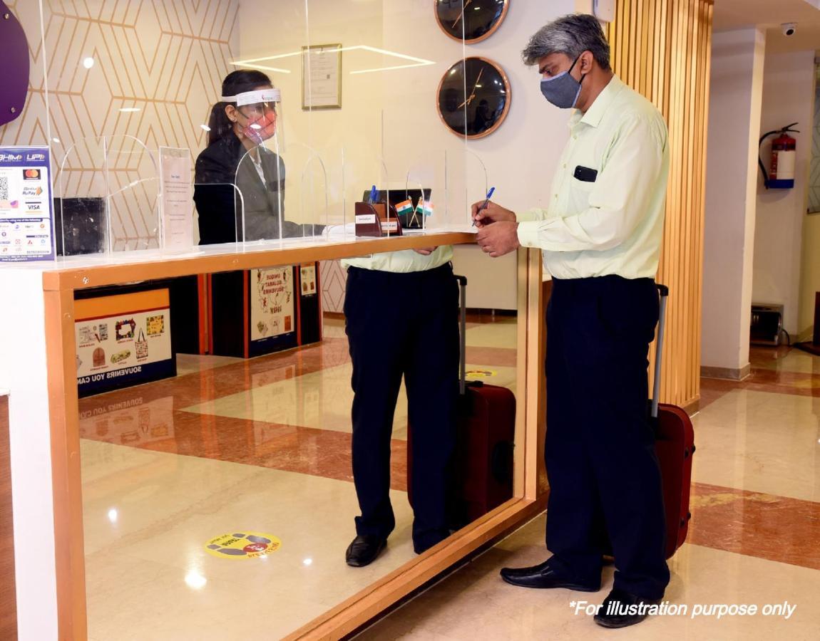 Oyo 71151 7 Treats Hotel